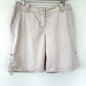 Talbots Light Beige Women's Shorts, mid-rise, roll tabs at hems, petite size